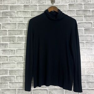 Brigette Brianna Neutral Black Minimalist Turtle Neck Comfy Long Sleeve Shirt M